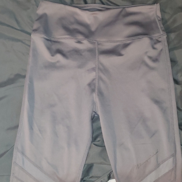 Missguided deep waistband grey leggings - Picture 4 of 8